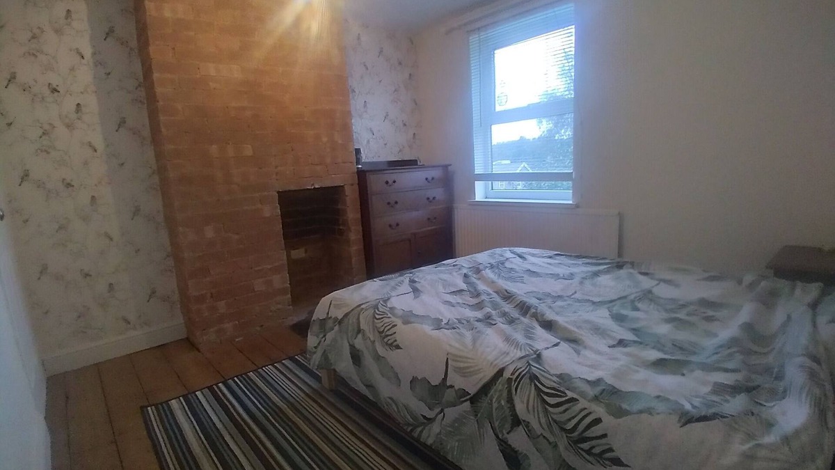 Stowmarket House | 2 Bed House- 5 min walk to Stowmarket train station.
