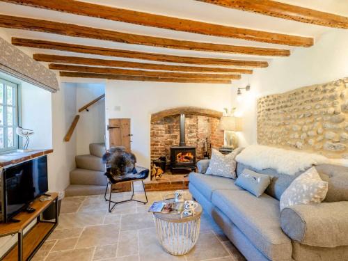 Cley next the Sea House | 2 Bed in Holt 78233