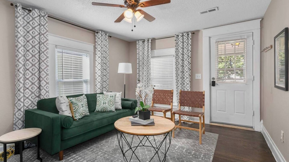Rosedale House | 2-Bed Retreat Near KU Med W/Fenced Yard | 32