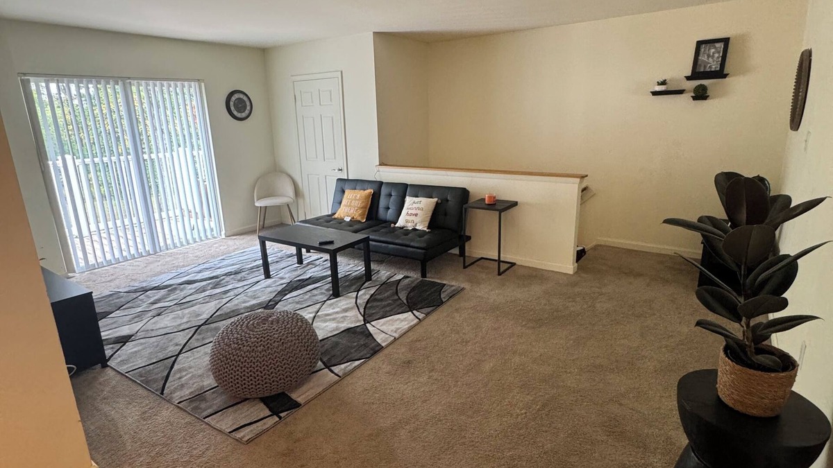 State College Apartment | 2 Bed Room Loft in State College