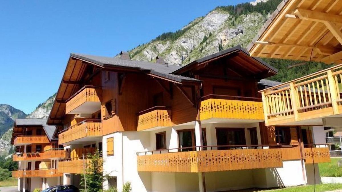 La Chapelle-d'Abondance Apartment | 2 Bedroom Apartment 300 m to Ski Lift, La Chapelle d'Abondance