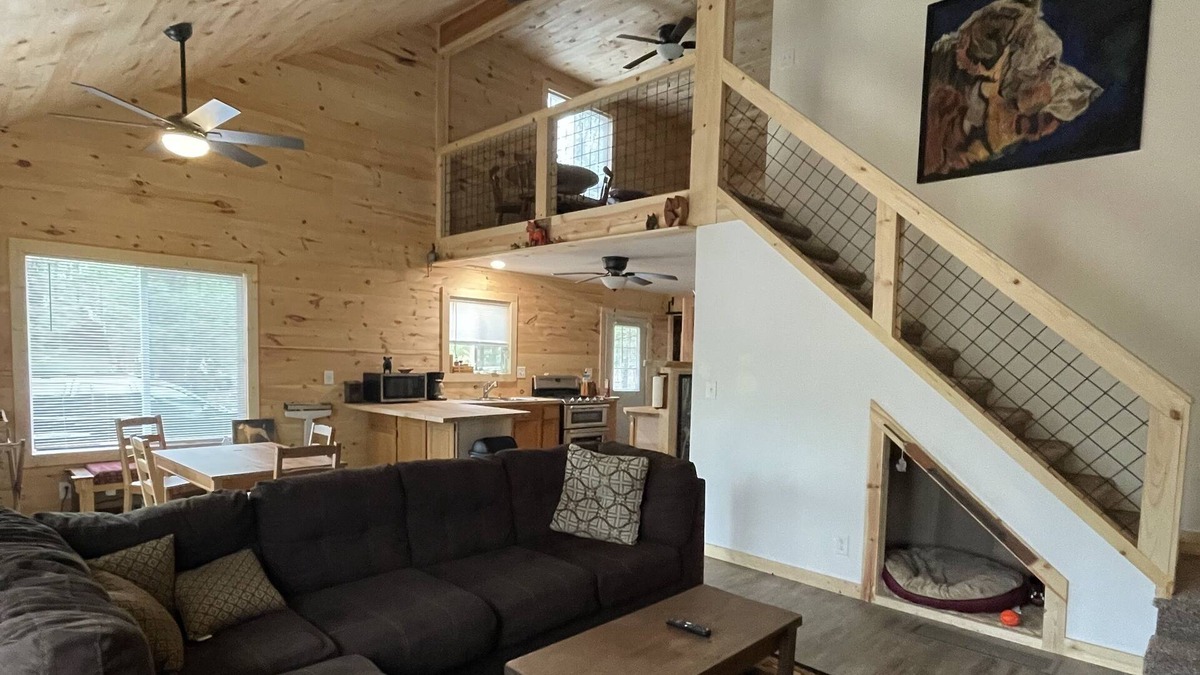 Long Lake Cabin | 2 bedroom, 1.5 bath with bunk beds in loft