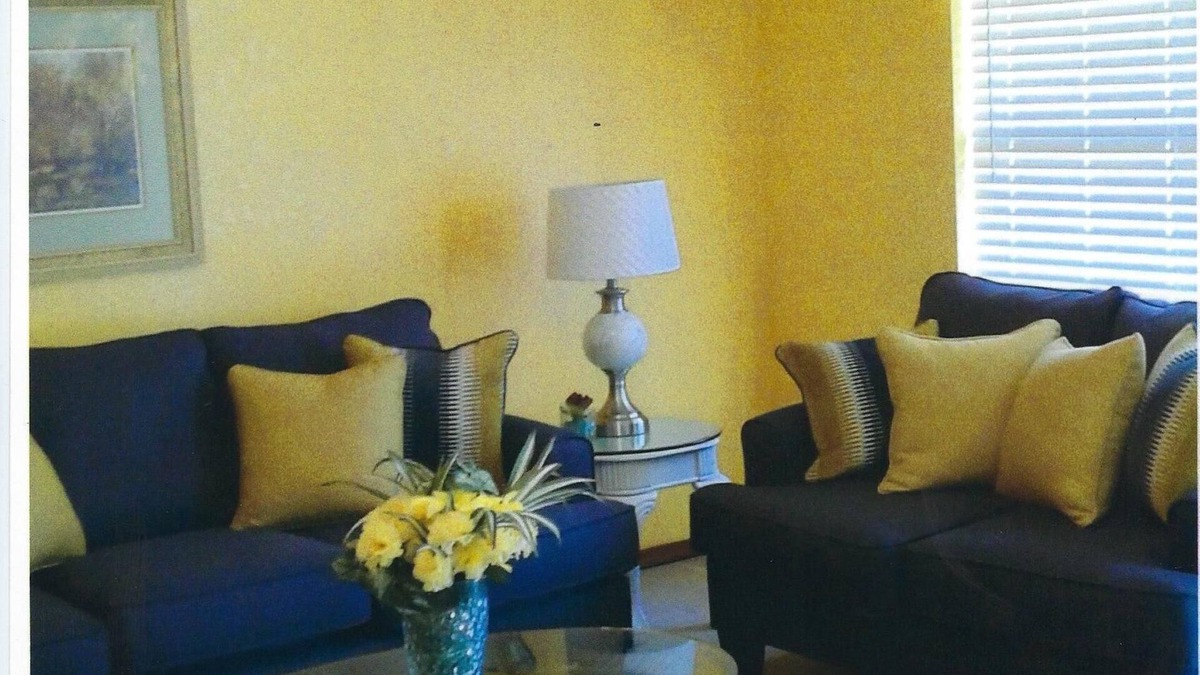 Enid Apartment | 2 Bedroom 1 Bath Luxury Apartment