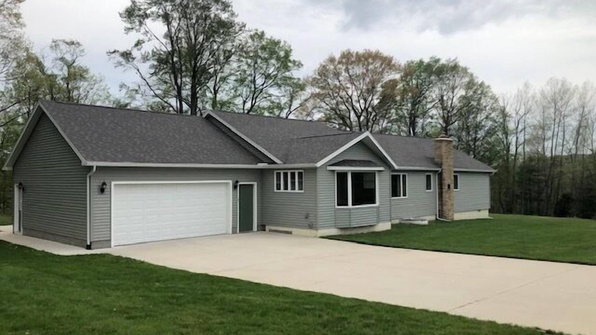 Hart House | 2 Bedroom, 2.5 Bath Home, Sleeps 6.