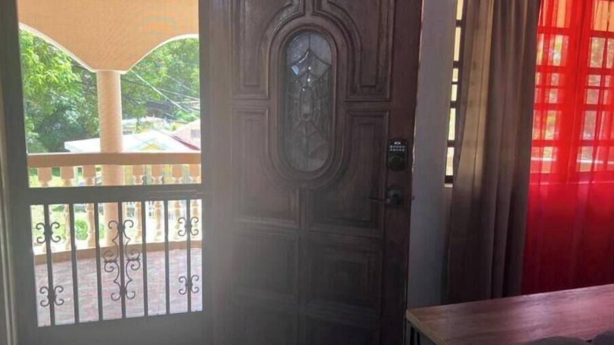 Rosendal Apartment | 2-bedroom/2-bath apartment in wonderful Charlotte Amalie - WiFi, AC & parking