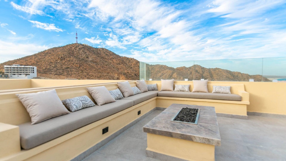 Libertad Apartment | 2 Bedroom | 2 Bathroom w/Large Roof Top