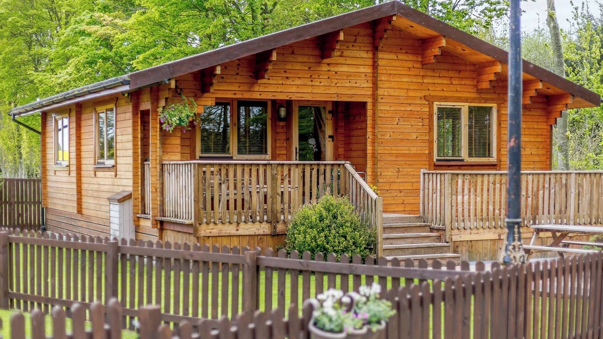 Duns Cottage | 2 bedroom accommodation in Lintlaw near Duns