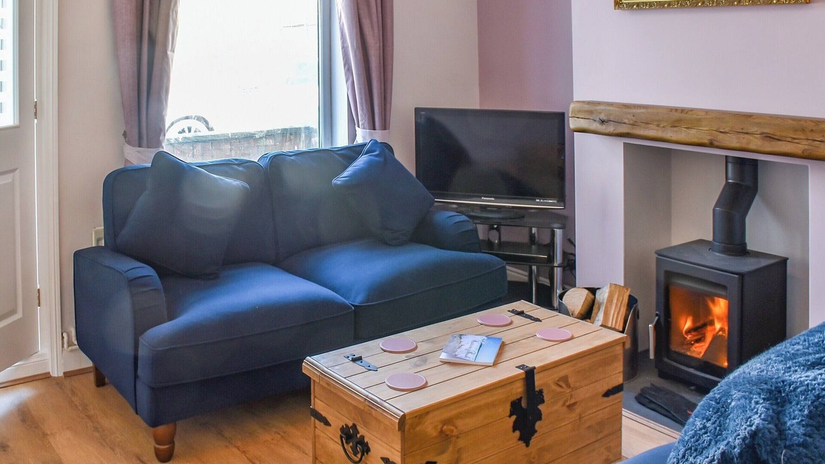 Gorleston-on-Sea Cottage | 2 bedroom accommodation in Gorleston-on-Sea