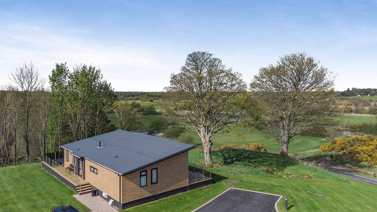 Carlisle Ski Chalet | 2 bedroom accommodation in Crosby-on-Eden