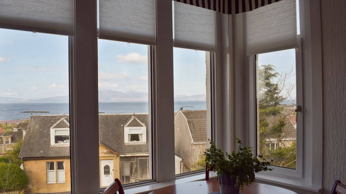 Seamill Cottage | 2 bedroom accommodation in Seamill, near West Kilbride
