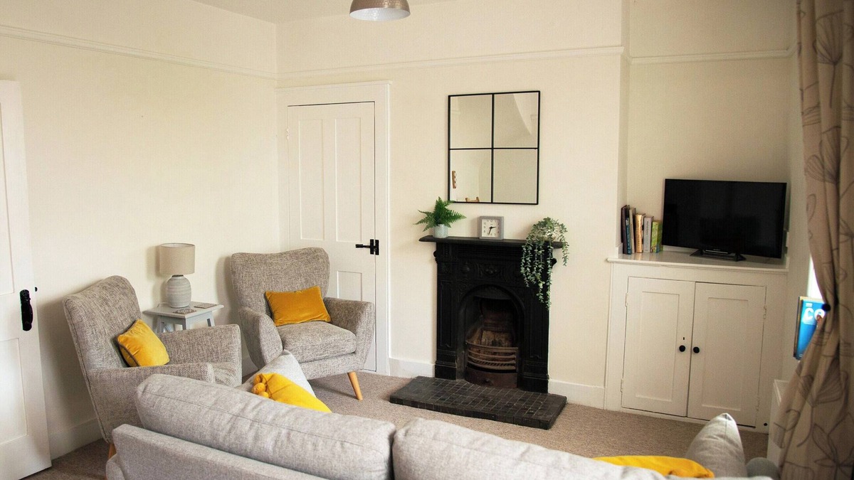 Felpham Cottage | 2 bedroom accommodation in Bognor Regis