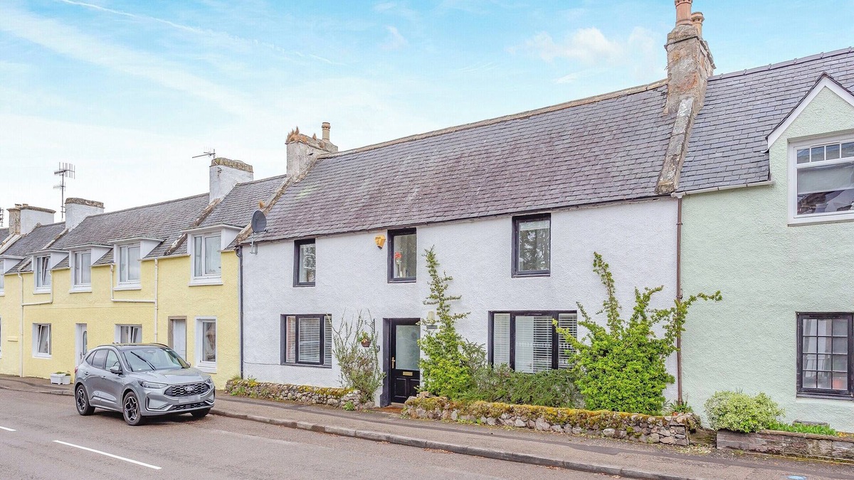 Bonar Bridge Cottage | 2 bedroom accommodation in Bonar Bridge