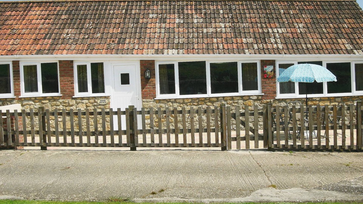 Shipton Gorge Cottage | 2 bedroom accommodation in Shipton Gorge
