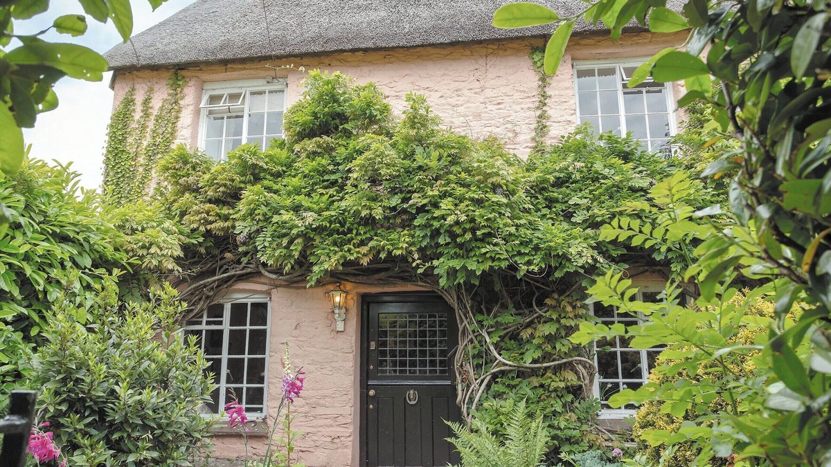 Stoke Gabriel Cottage | 2 bedroom accommodation in Stoke Gabriel