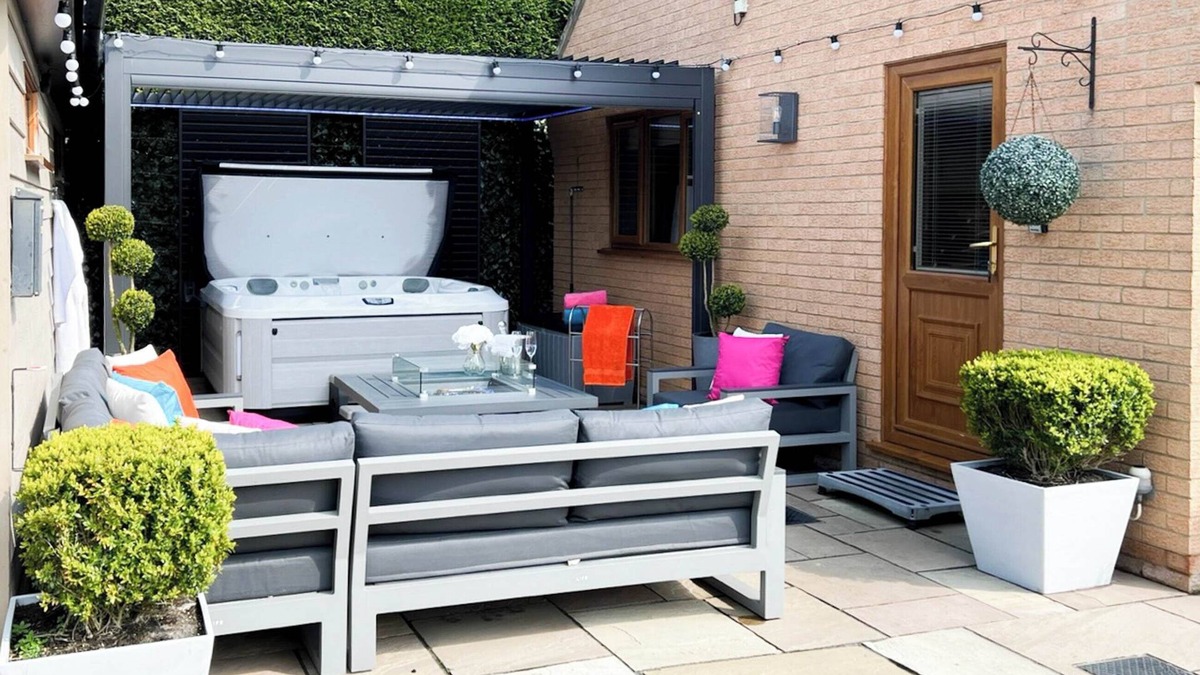 King's Lynn Cottage | 2 bedroom accommodation in Leziate, near Kings Lynn