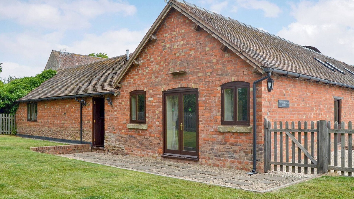 Easthope Cottage | 2 bedroom accommodation in Much Wenlock