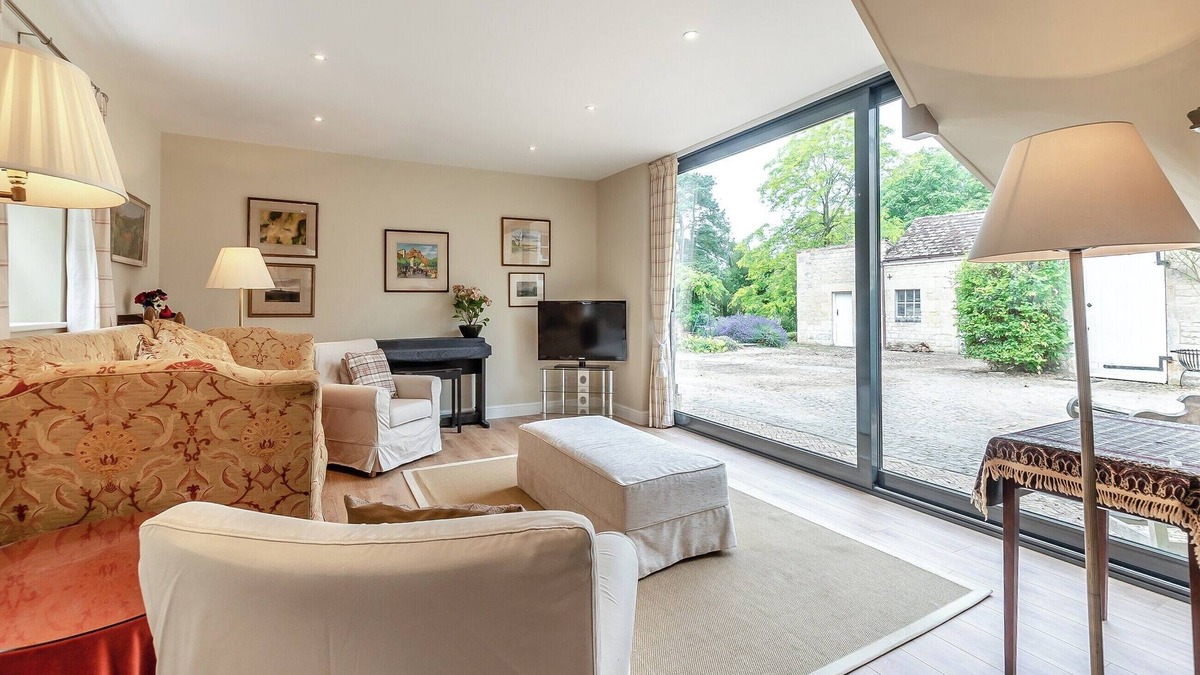 Old Somerby Cottage | 2 bedroom accommodation in Lenton, near Grantham