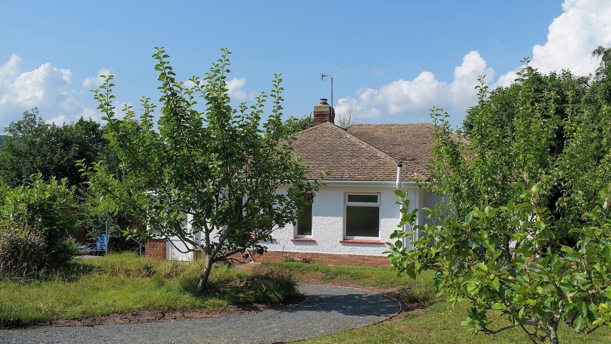 Ross-on-Wye Cottage | 2 bedroom accommodation in Coughton, near Ross-on-Wye