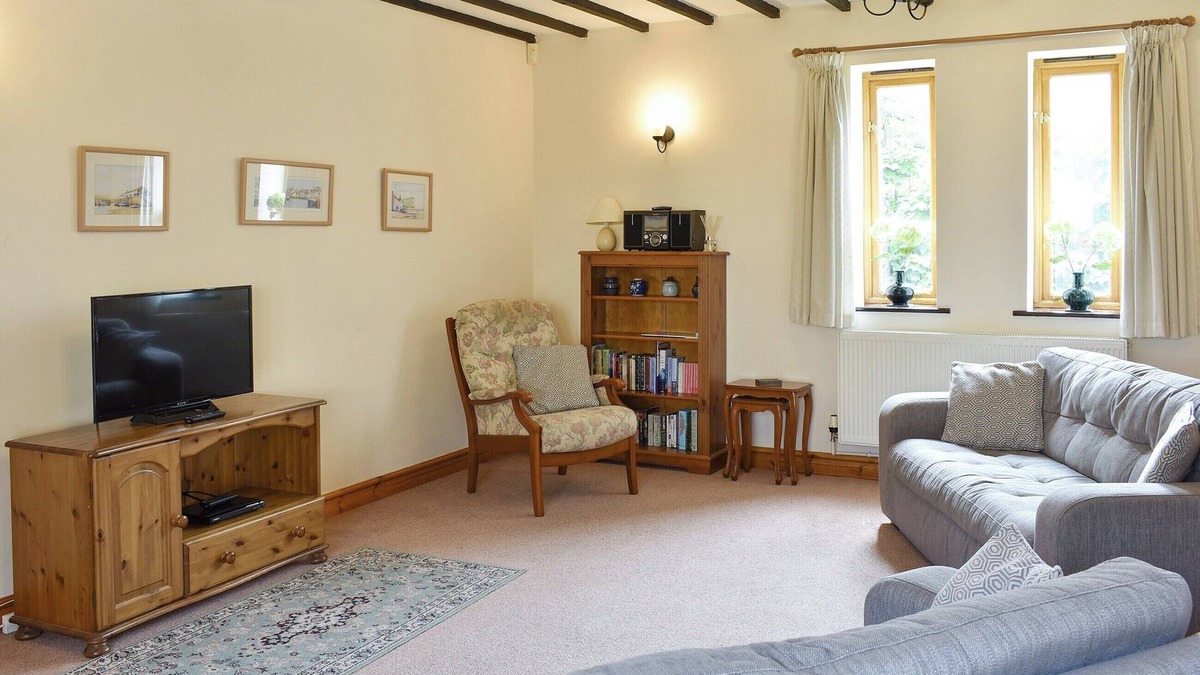 Puncknowle Cottage | 2 bedroom accommodation in Puncknowle, near Dorchester