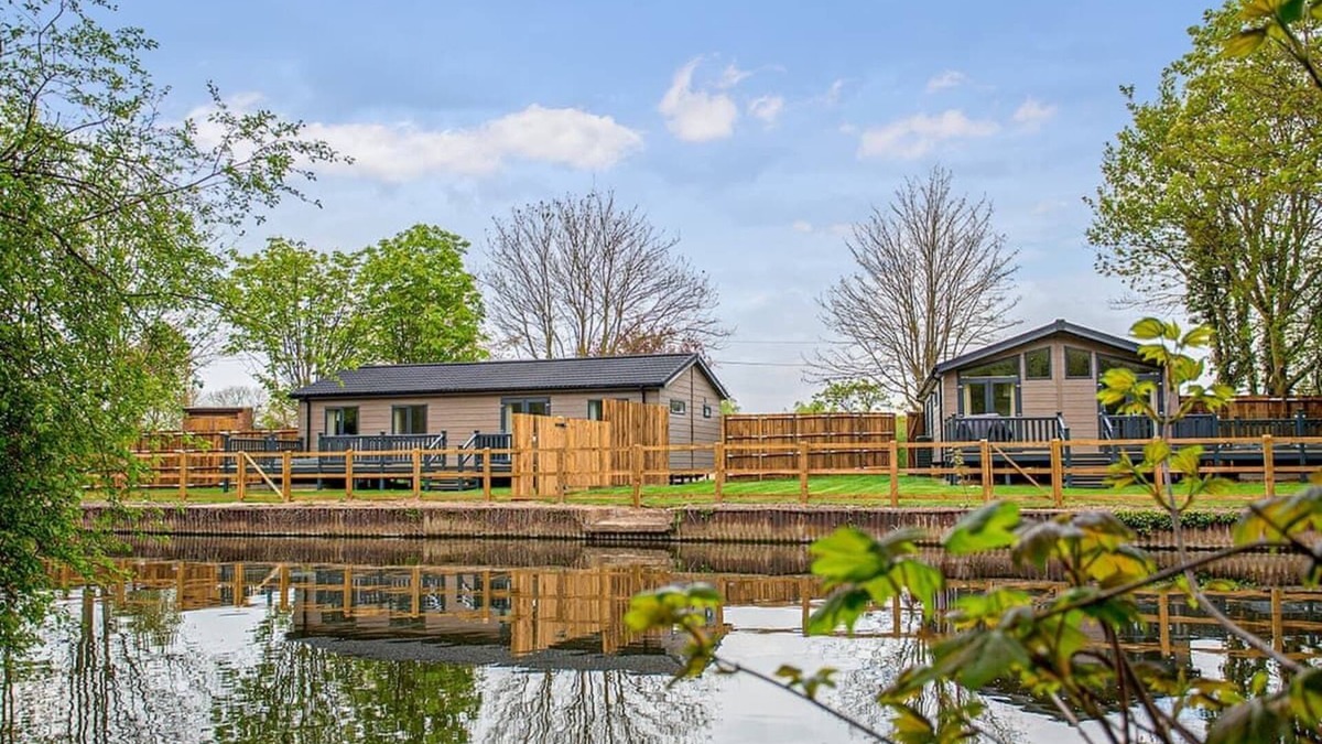 Hoddesdon Cottage | 2 bedroom accommodation in Hoddesdon