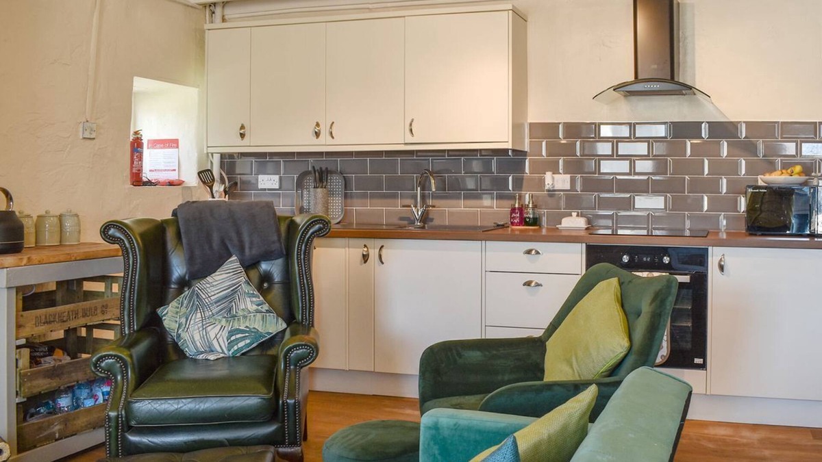 Talsarnau Cottage | 2 bedroom accommodation in Talsarnau, near Harlech