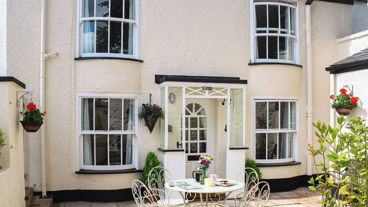 Shaldon Cottage | 2 bedroom accommodation in Shaldon, near Teignmouth