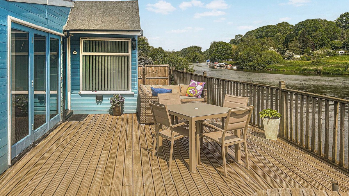 Shrawley Cottage | 2 bedroom accommodation in Shrawley, near Worcester