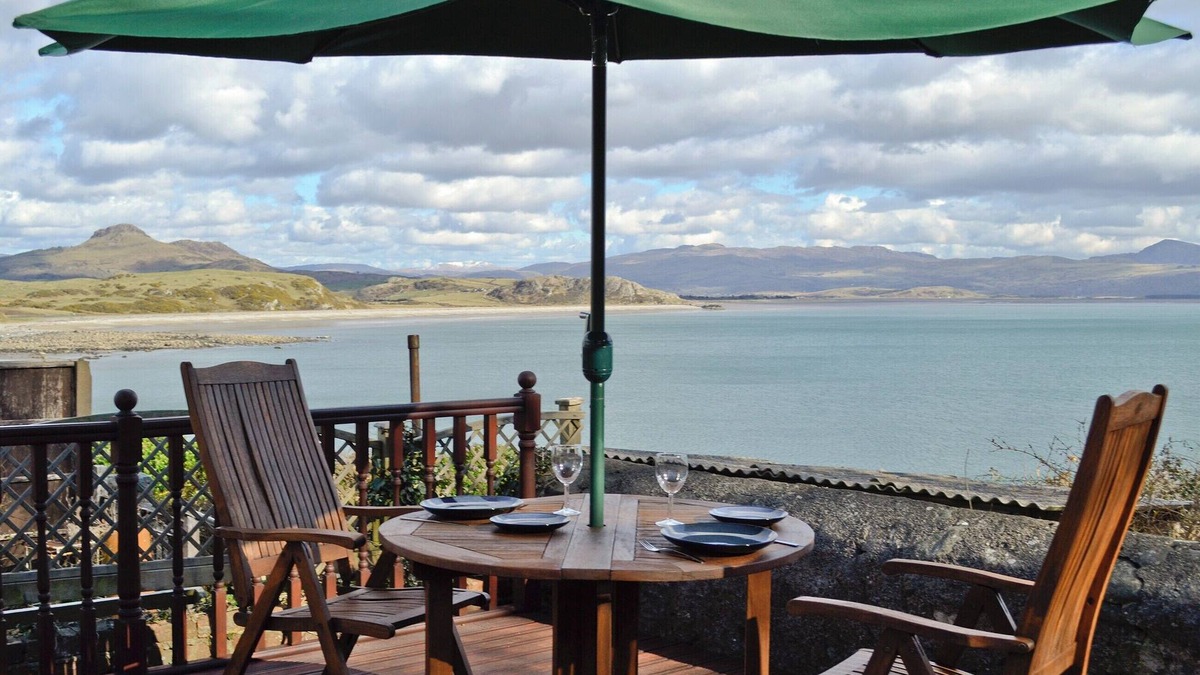 Rhyd-y-clafdy Cottage | 2 bedroom accommodation in Criccieth