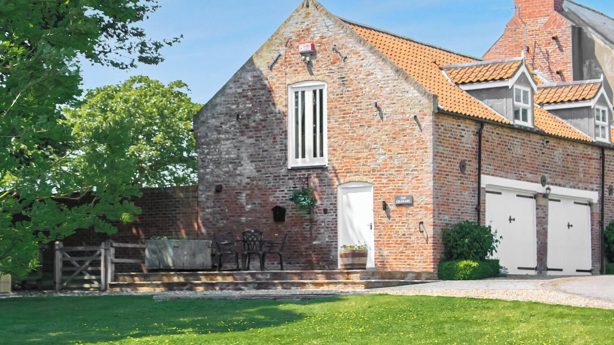 Mappleton Cottage | 2 bedroom accommodation in Aldbrough, near Hornsea