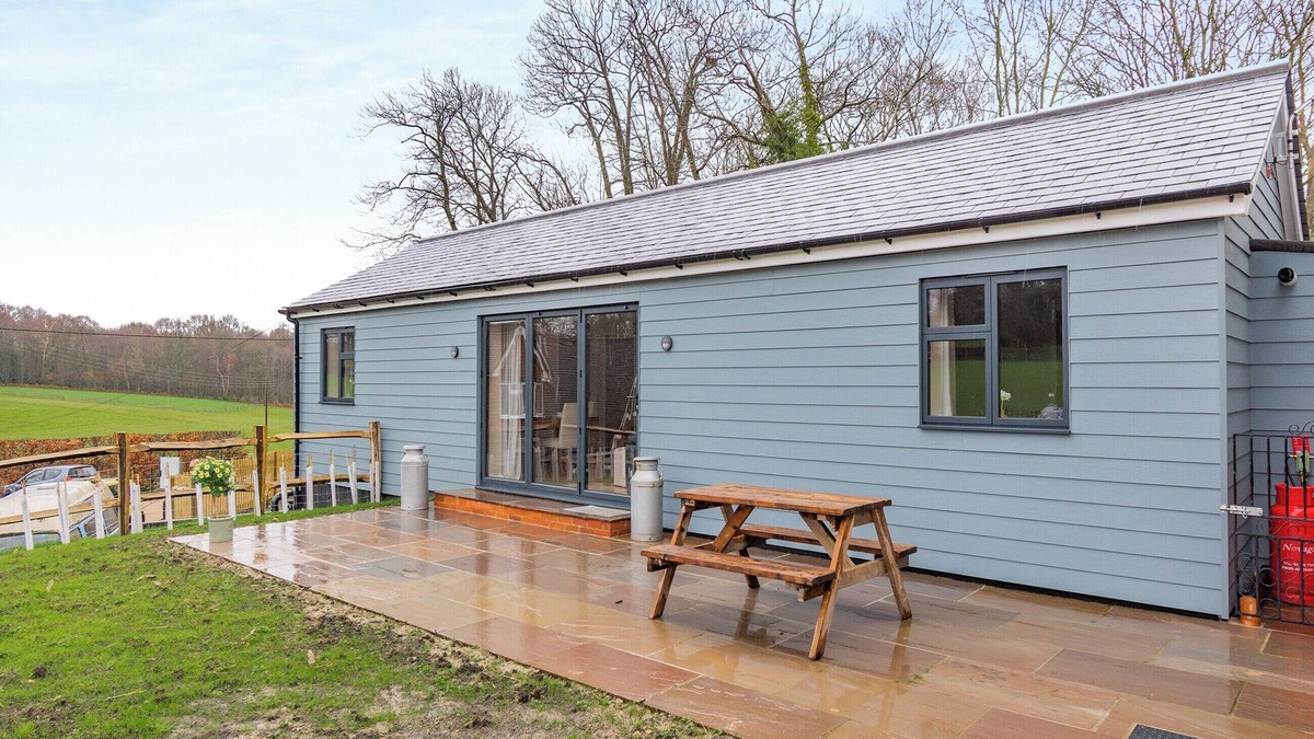 Five Oak Green Cottage | 2 bedroom accommodation in Matfield
