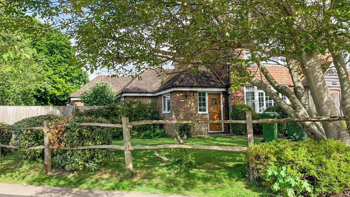 Steyning Cottage | 2 bedroom accommodation in Steyning