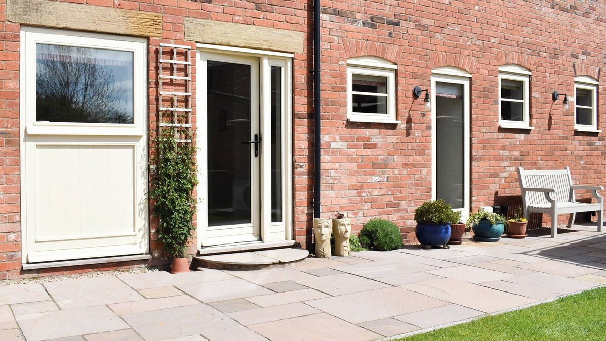 Swanwick Cottage | 2 bedroom accommodation in Swanwick