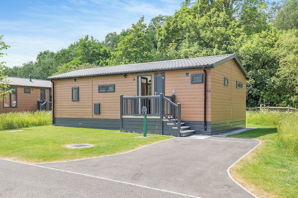 Caerwys Ski Chalet | 2 bedroom accommodation in Caerwys