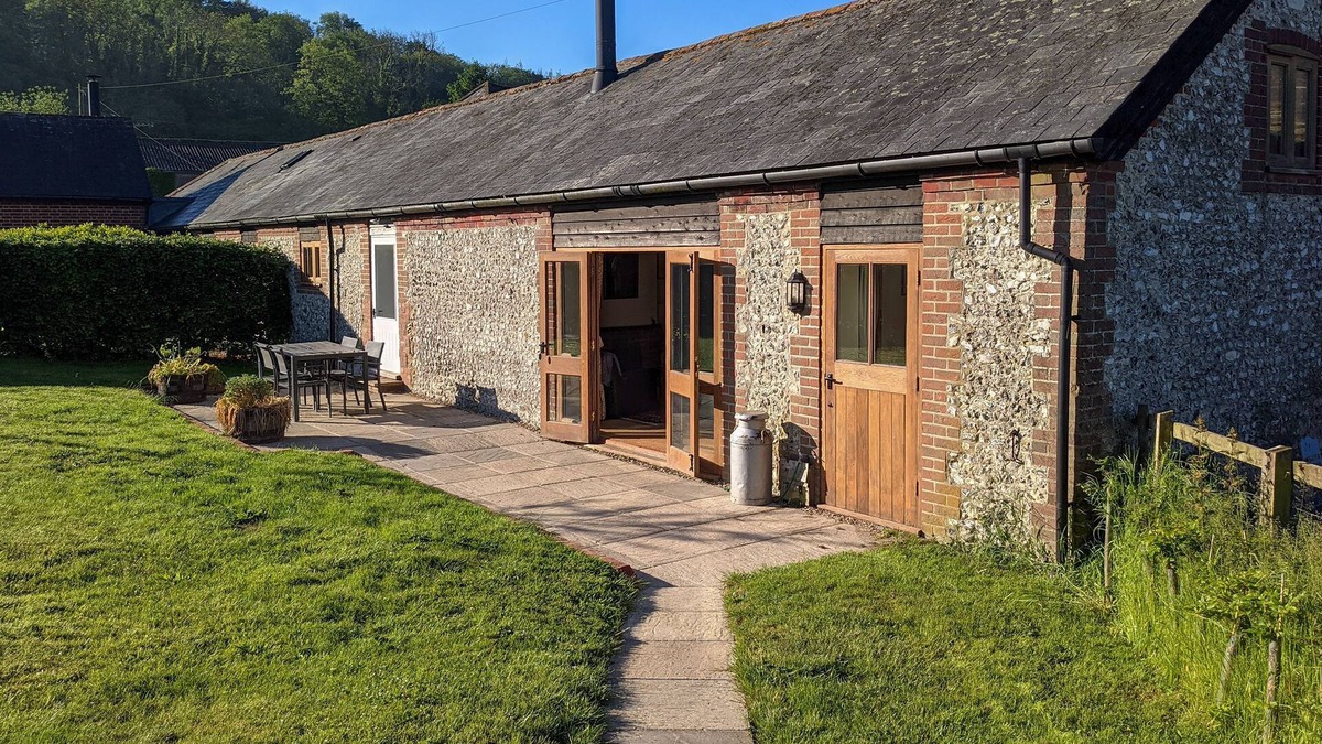 Compton Cottage | 2 bedroom accommodation in Compton, near Chichester