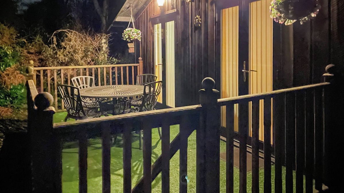 Holworth Cottage | 2 bedroom accommodation in Warmwell, near Dorchester