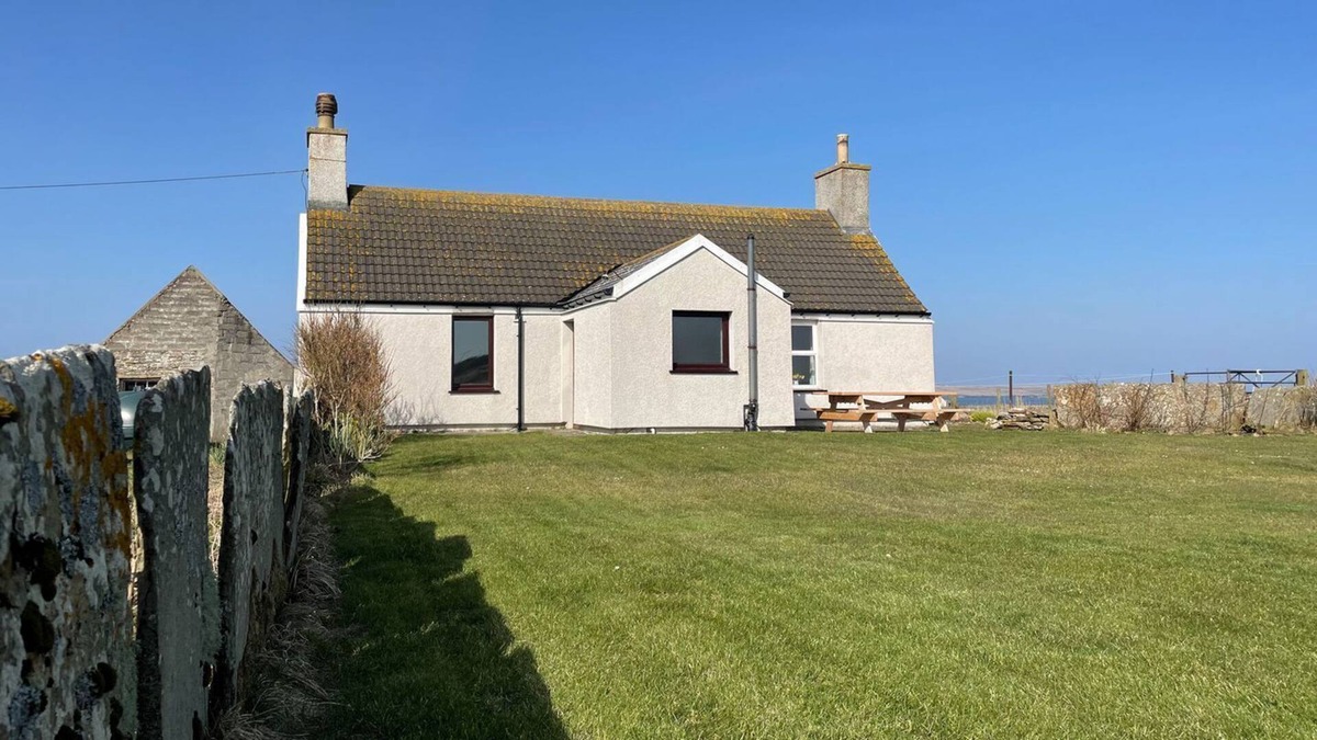 Hunspow Cottage | 2 bedroom accommodation in Canisbay, near Thurso