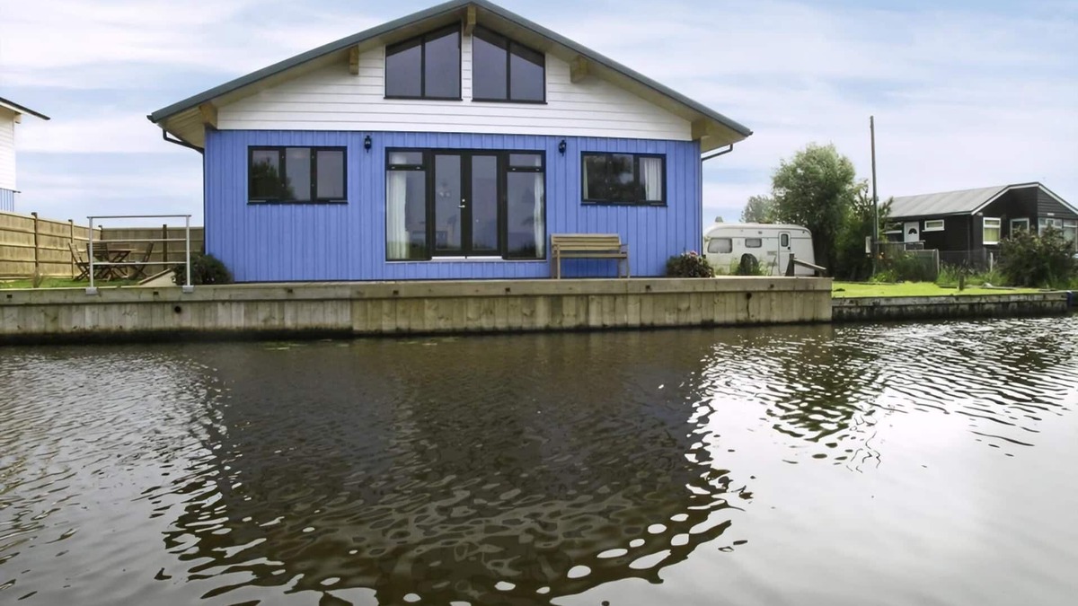 Irstead Cottage | 2 bedroom accommodation in Martham