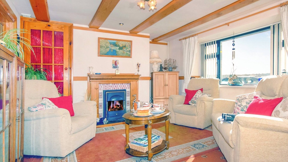Neyland Cottage | 2 bedroom accommodation in Neyland