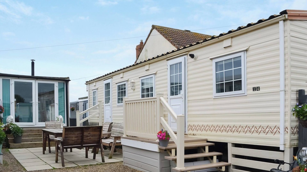 Mappleton Cottage | 2 bedroom accommodation in Skipsea
