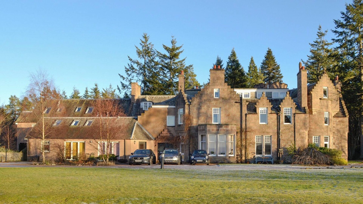 Aboyne Cottage | 2 bedroom accommodation in Aboyne