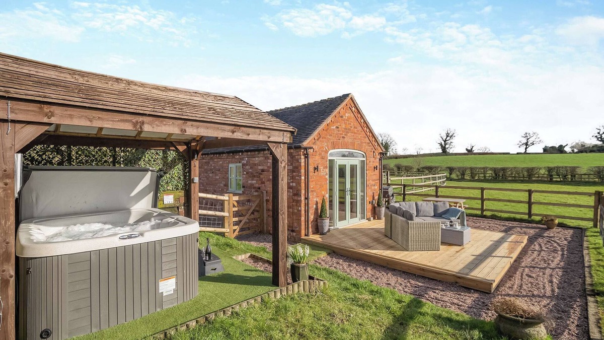 Crewe Cottage | 2 bedroom accommodation in Audlem