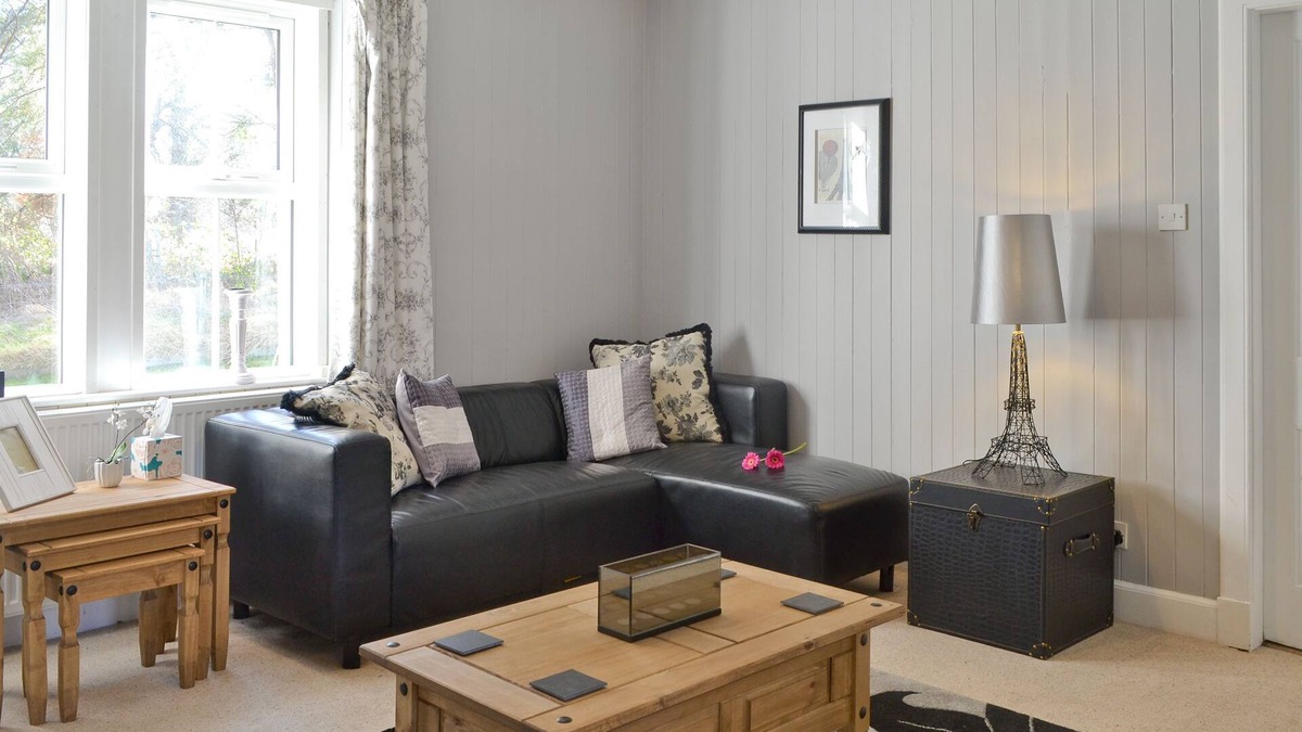 Kiltarlity Cottage | 2 bedroom accommodation in Kiltarlity, near Beauly