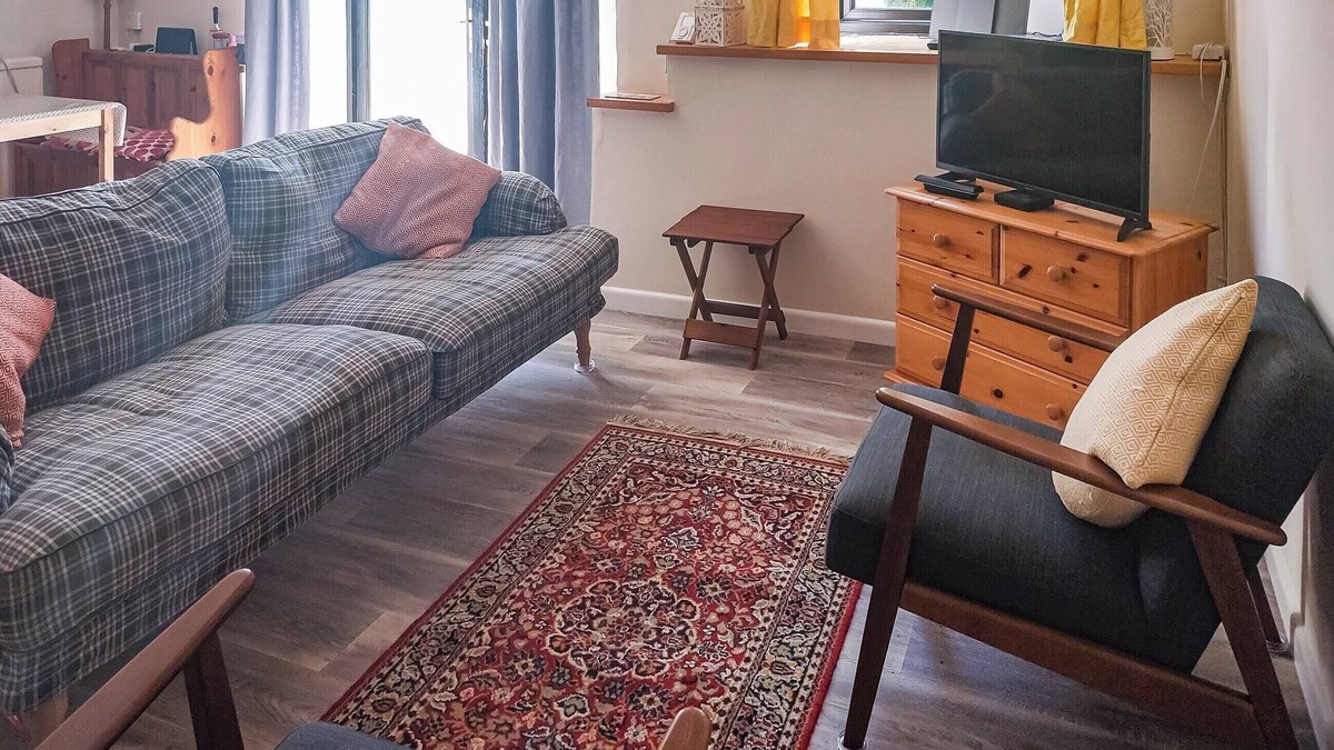 Bicton Cottage | 2 bedroom accommodation in Colaton Raleigh, near Sidmouth
