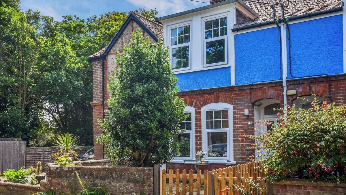 Overstrand Cottage | 2 bedroom accommodation in Overstrand, near Cromer
