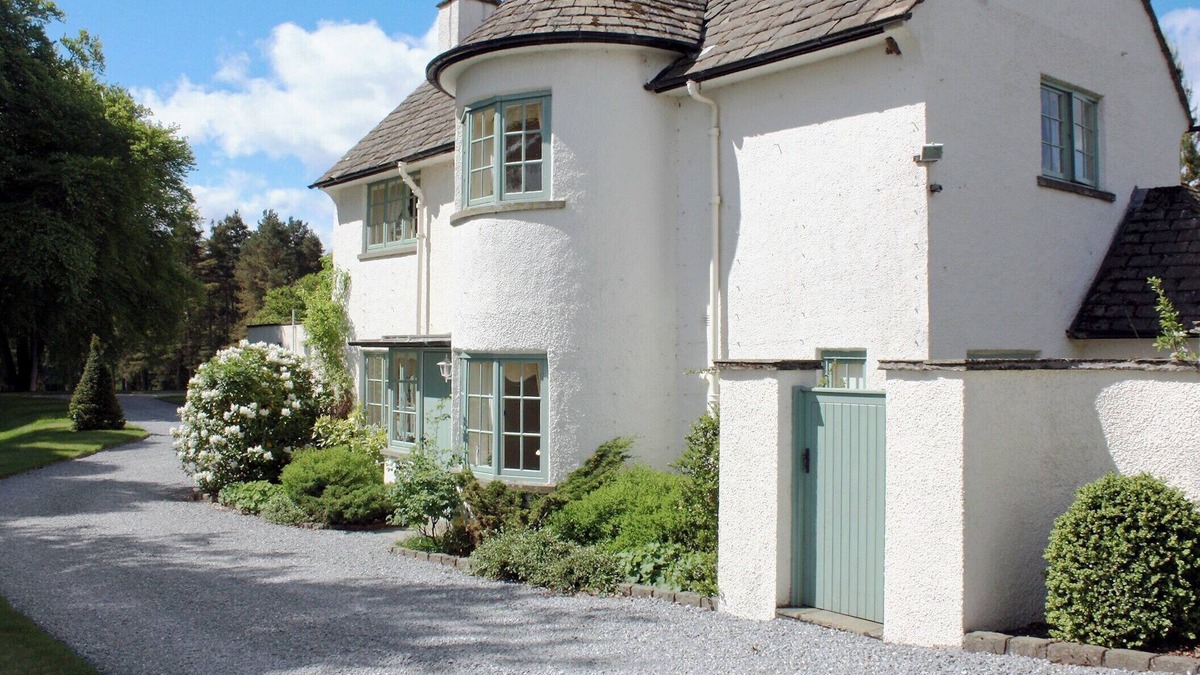 Murthly Cottage | 2 bedroom accommodation in Dunkeld