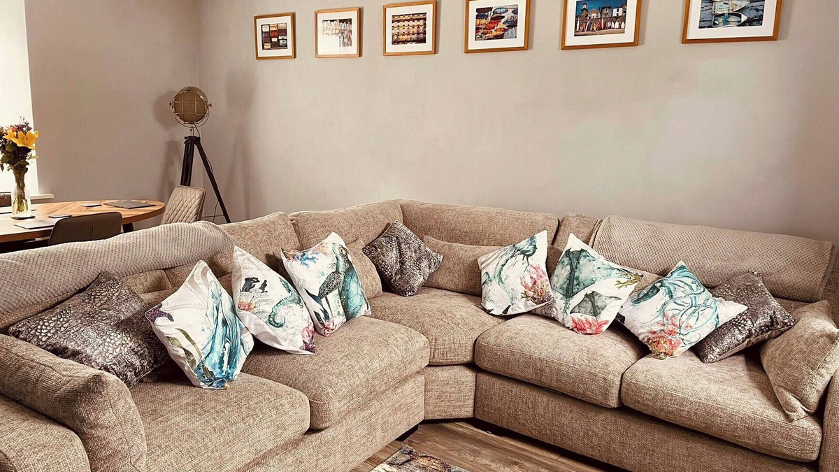 Girvan Cottage | 2 bedroom accommodation in Girvan