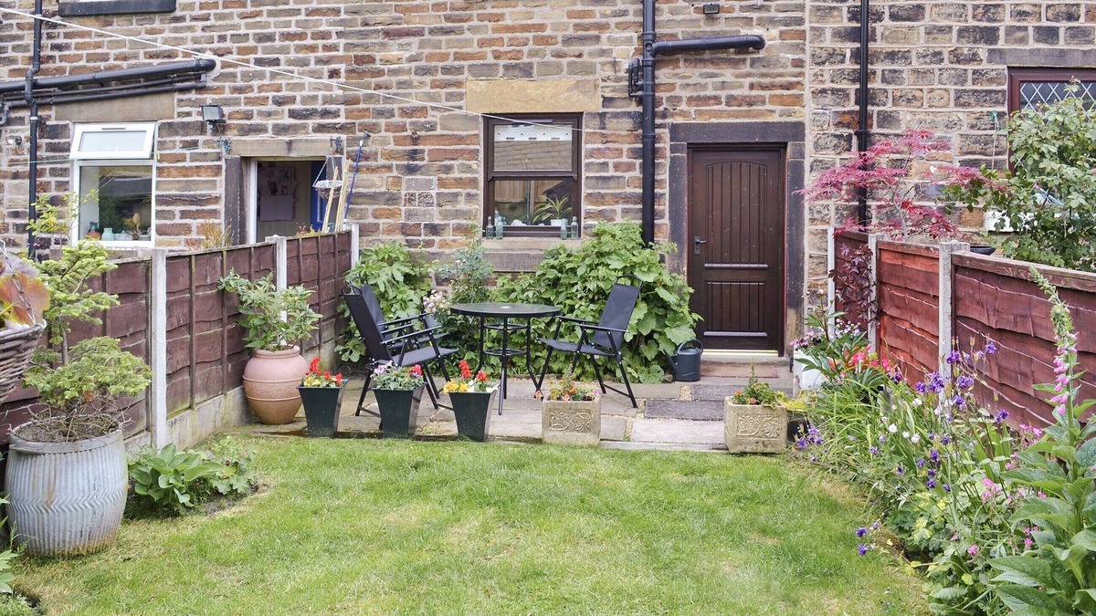 Padfield Cottage | 2 bedroom accommodation in Glossop