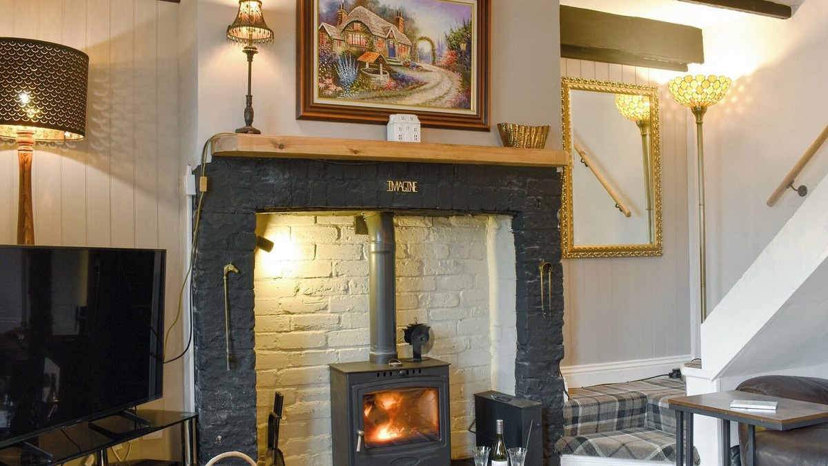 Henshaw Cottage | 2 bedroom accommodation in Tow House, near Hexham