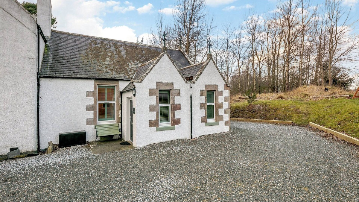 Huntly Cottage | 2 bedroom accommodation in Huntly