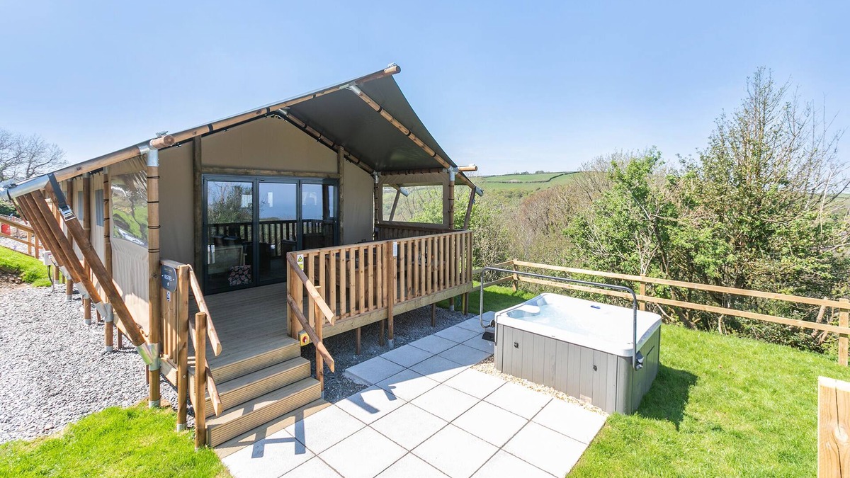 Barbrook RV Rental | 2 bedroom accommodation in Lynton